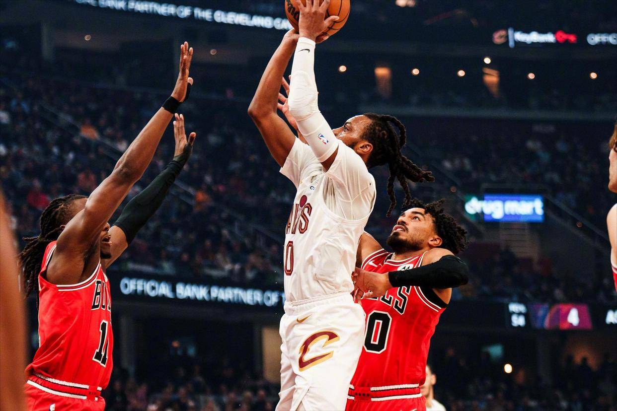豪掷1.6亿奢侈税,11战8败主场被嘘!NBA最贵球队为何突然崩盘?